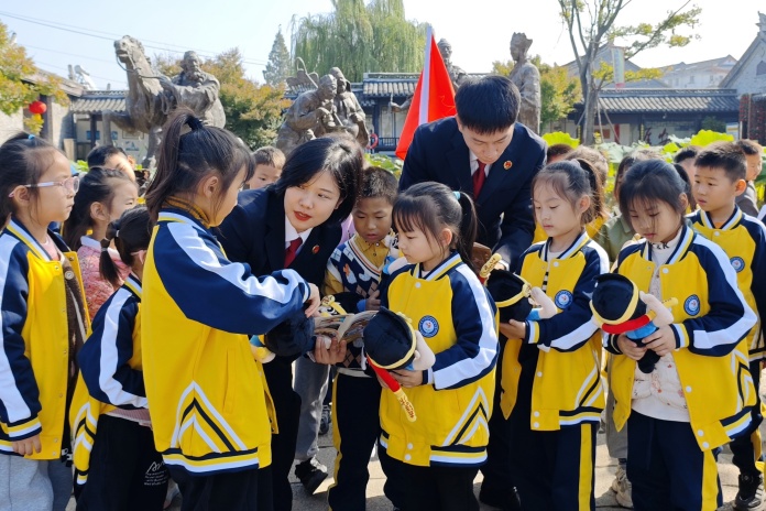 <CMSPRO_DOCUMENT field='subTitle'></CMSPRO_DOCUMENT>